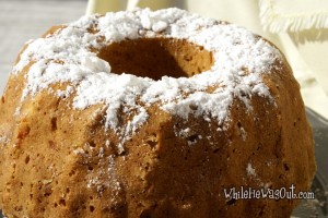 Rich and Savory Pumpkin Bundt Cake