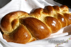 Traditional Easter Braided Sweet Bread