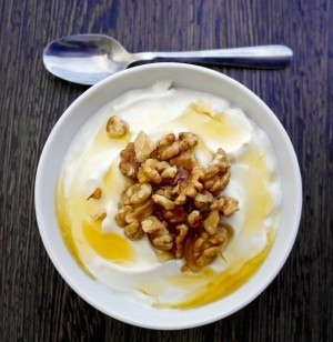 Yogurt with Honey and Walnuts